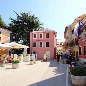Irena Ap4 Novigrad Istria